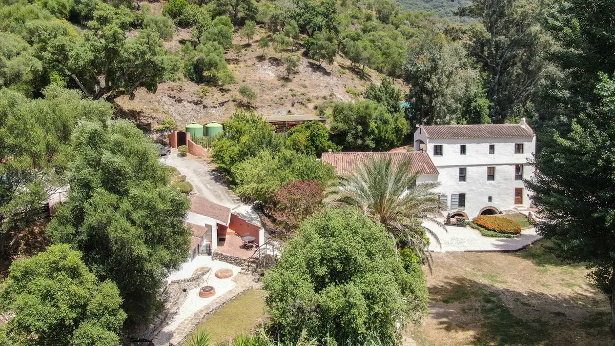 Finca - Cortijo for sale in Gaucín — photo 1