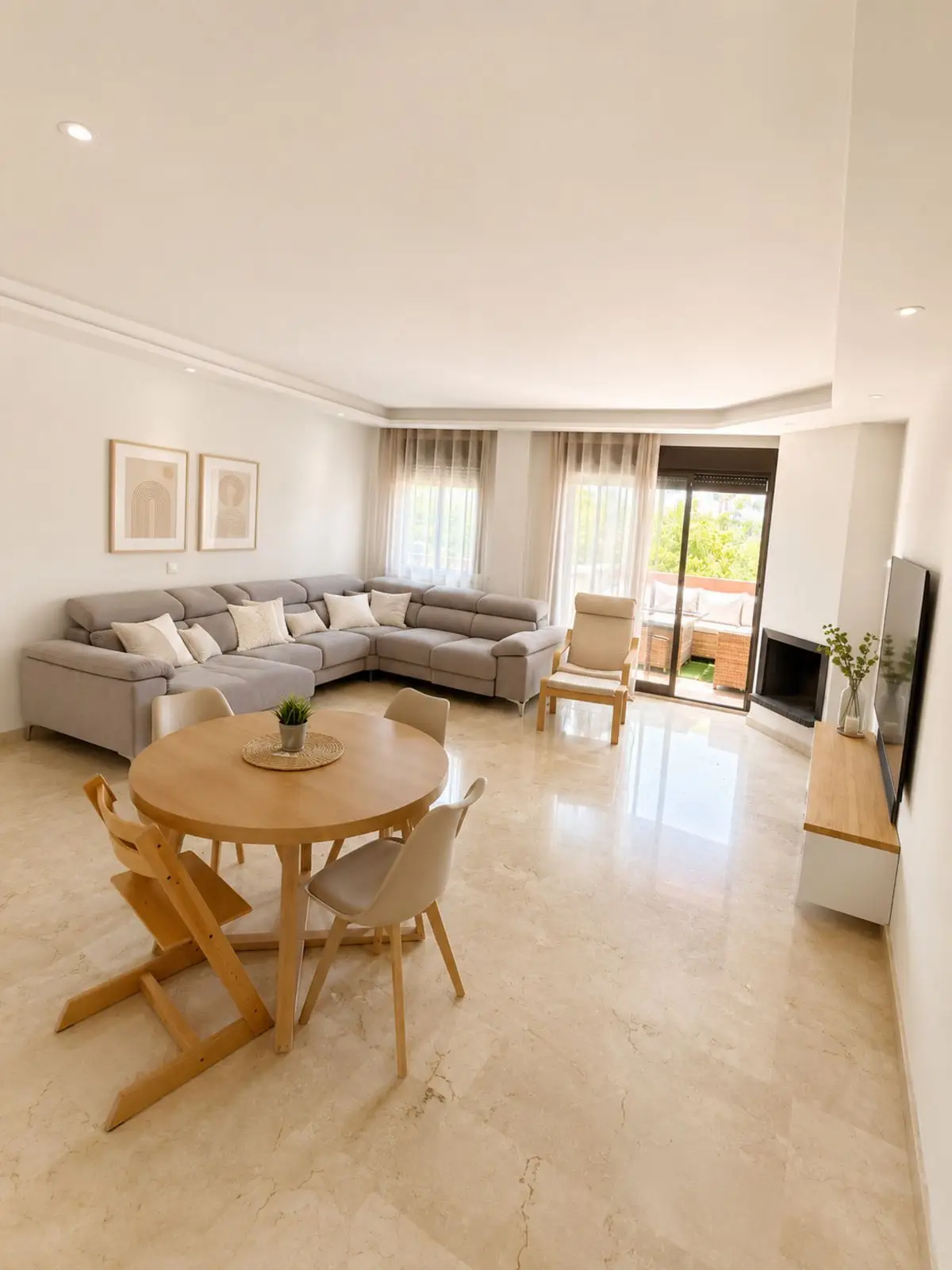 Penthouse Duplex for sale in Casares — photo 1