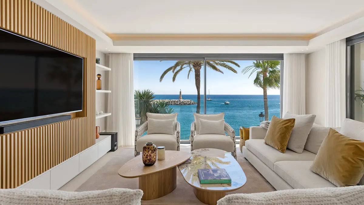 Middle Floor Apartment for sale in Puerto Banús — photo 1