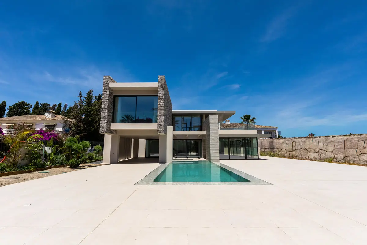 Detached Villa for sale in Cortijo Blanco — photo 1