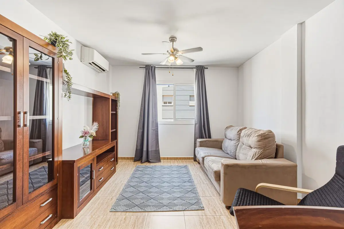 Middle Floor Apartment for sale in Las Lagunas — photo 1