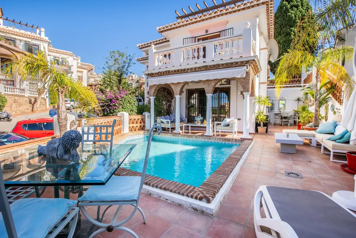 Semi-Detached House for sale in Mijas Golf — photo 1