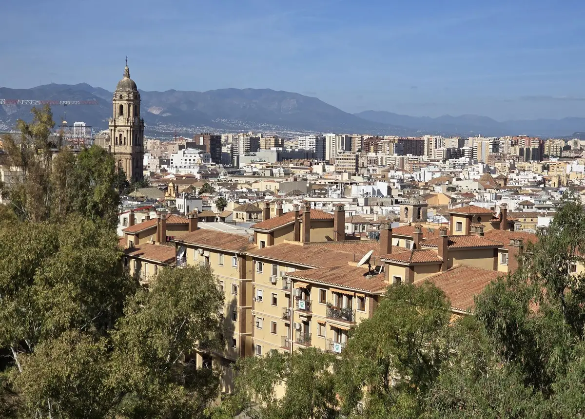 Middle Floor Apartment for sale in Málaga Centro — photo 1