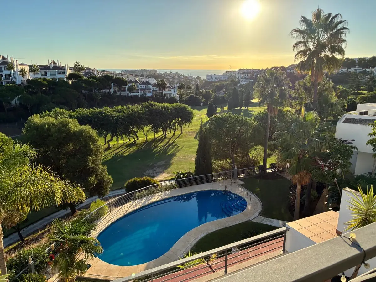 Middle Floor Apartment for sale in Riviera del Sol — photo 1