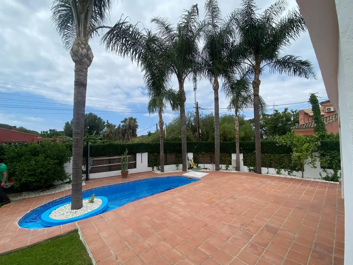 Detached Villa for sale in Nagüeles — photo 1