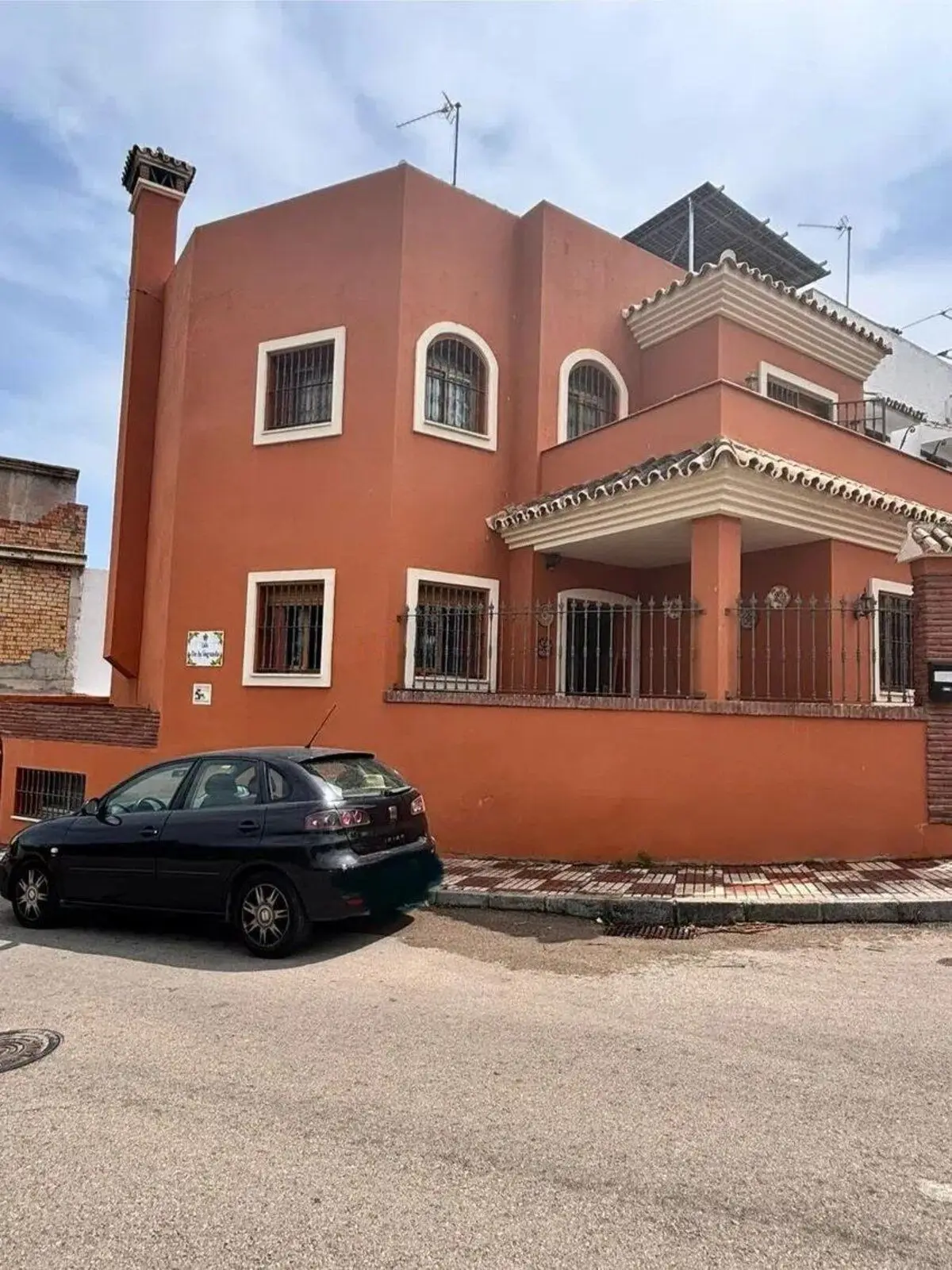 Semi-Detached House for sale in Cancelada — photo 1