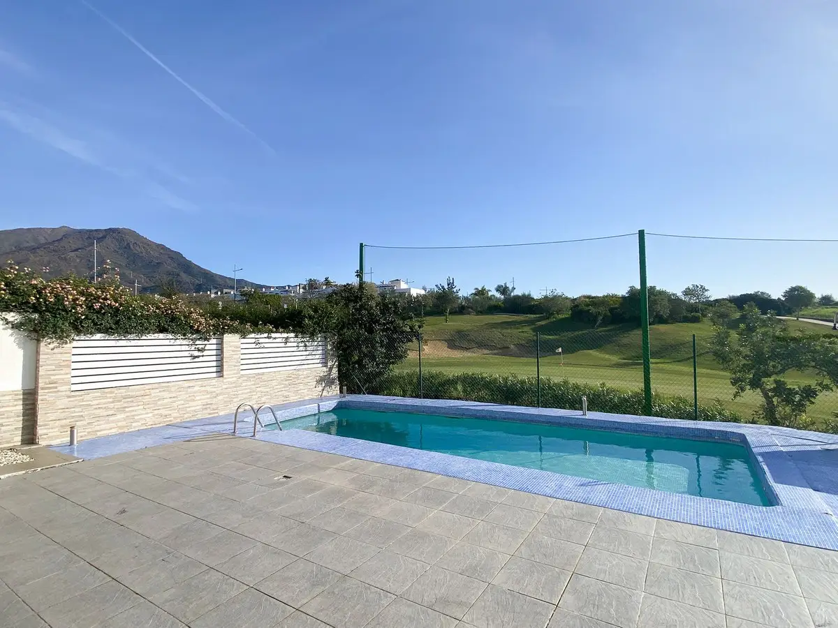 Semi-Detached House for sale in Valle Romano — photo 1