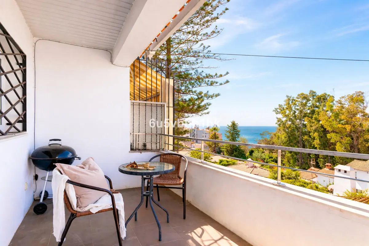 Townhouse for sale in Torreblanca — photo 1