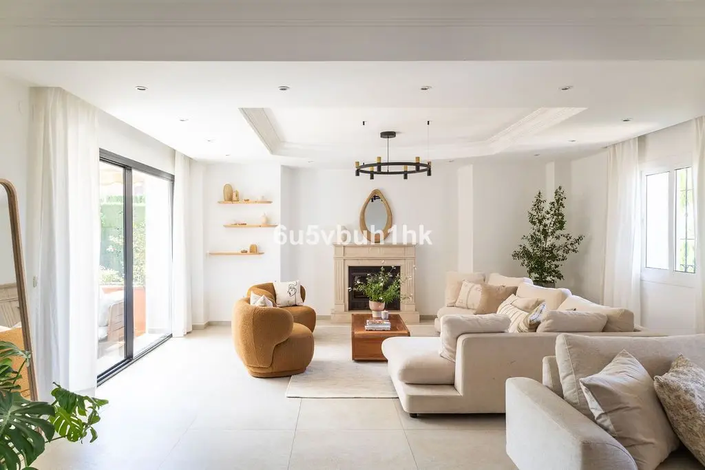 Detached Villa for sale in Alhaurín de la Torre — photo 1