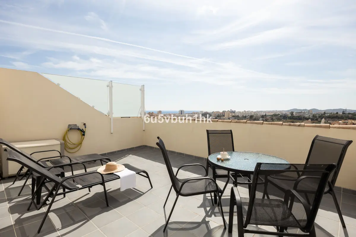 Penthouse for sale in Los Pacos — photo 1