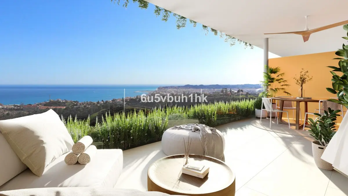 Ground Floor Apartment for sale in Fuengirola — photo 1