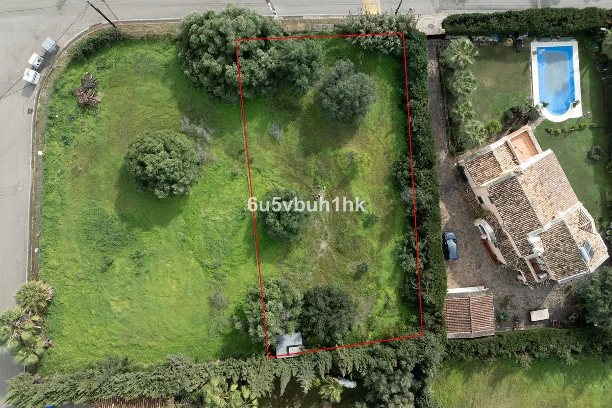 Residential Plot for sale in Bel Air — photo 1
