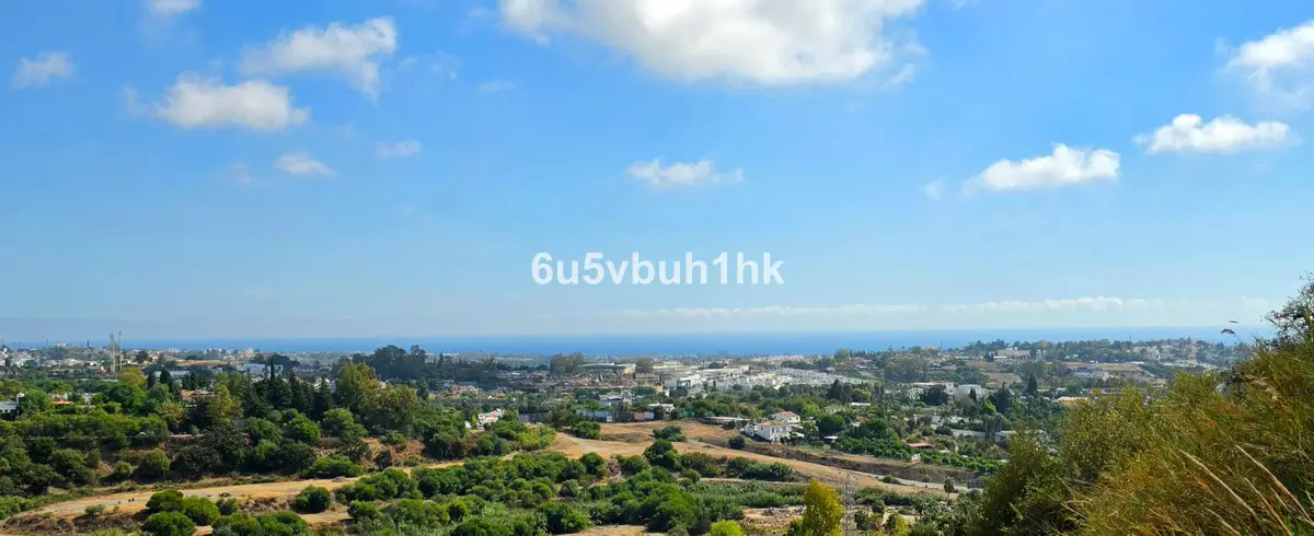 Penthouse Duplex for sale in Benahavís — photo 1