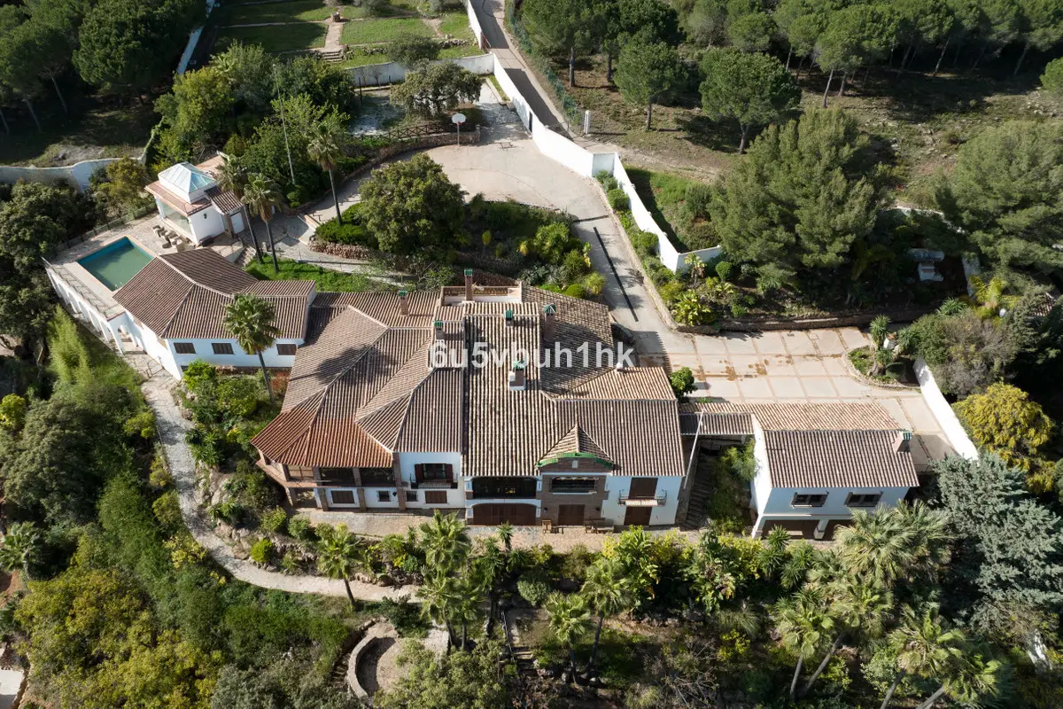 Detached Villa for sale in Alhaurín el Grande — photo 1