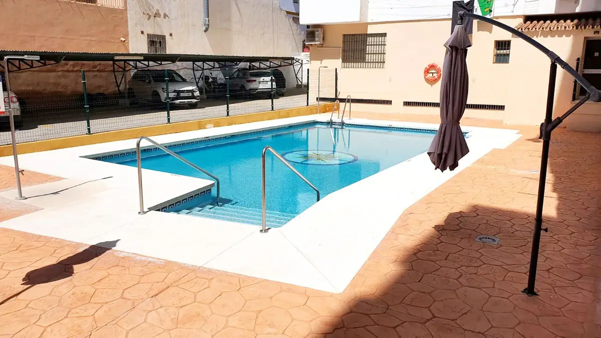 Top Floor Apartment for sale in Fuengirola — photo 1
