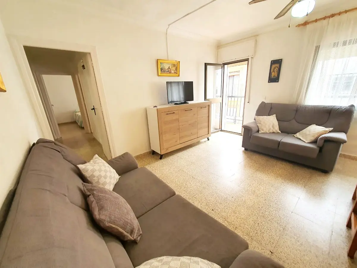Middle Floor Apartment for sale in Fuengirola — photo 1