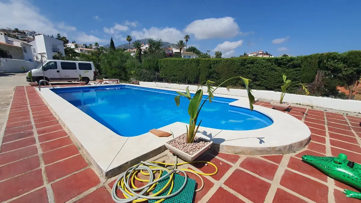 Detached Villa for sale in Fuengirola — photo 1