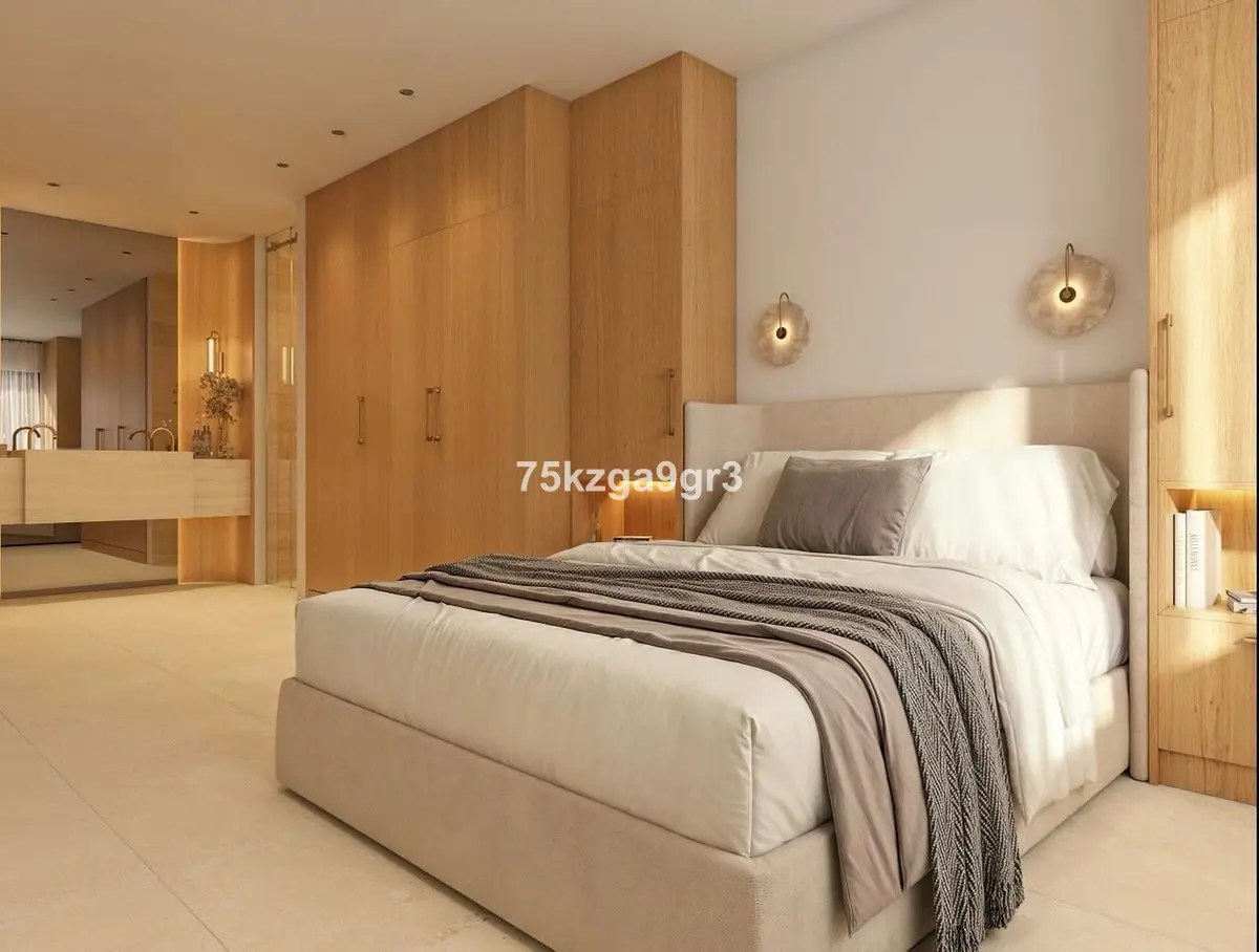 Detached Villa for sale in Marbella — photo 1