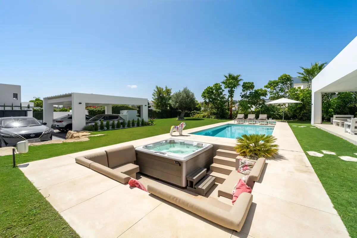 Detached Villa for sale in La Cala Golf — photo 1