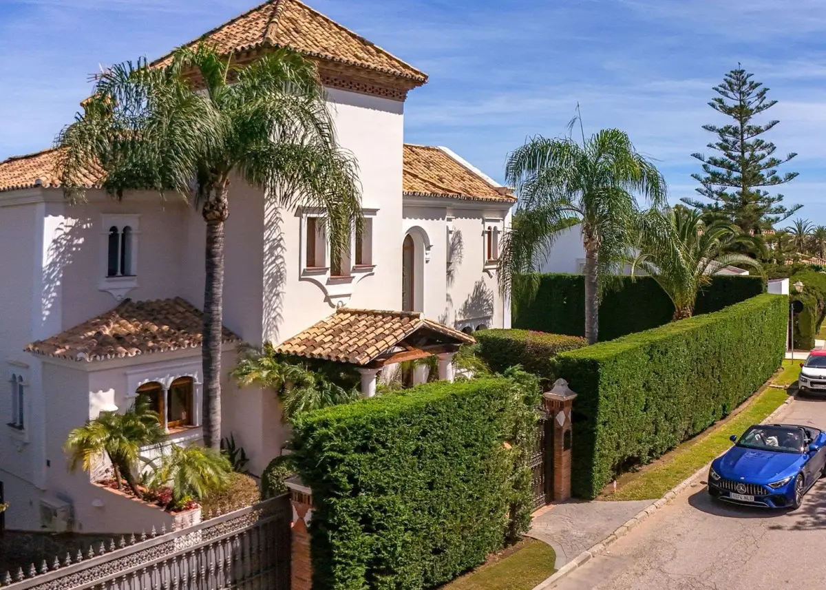 Detached Villa for sale in Atalaya — photo 1