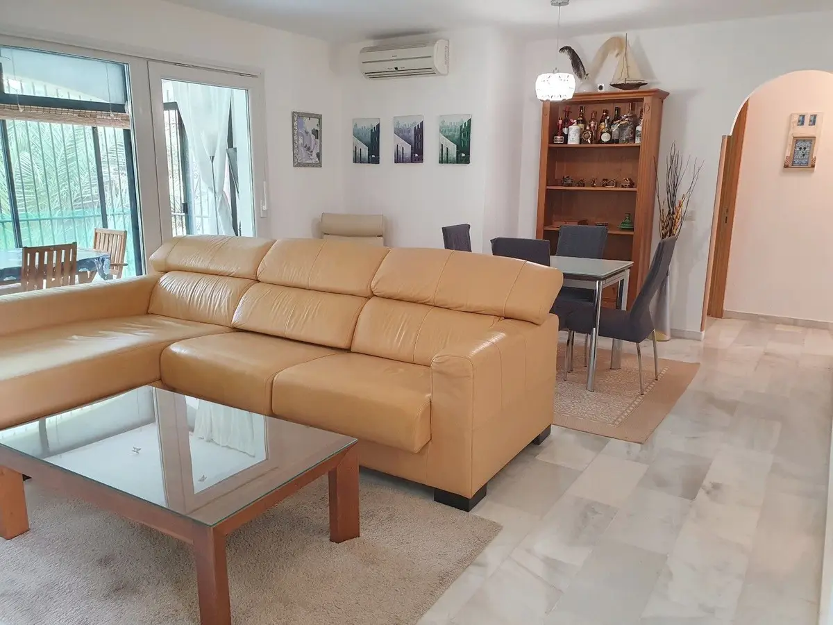 Top Floor Apartment for sale in El Paraiso — photo 1
