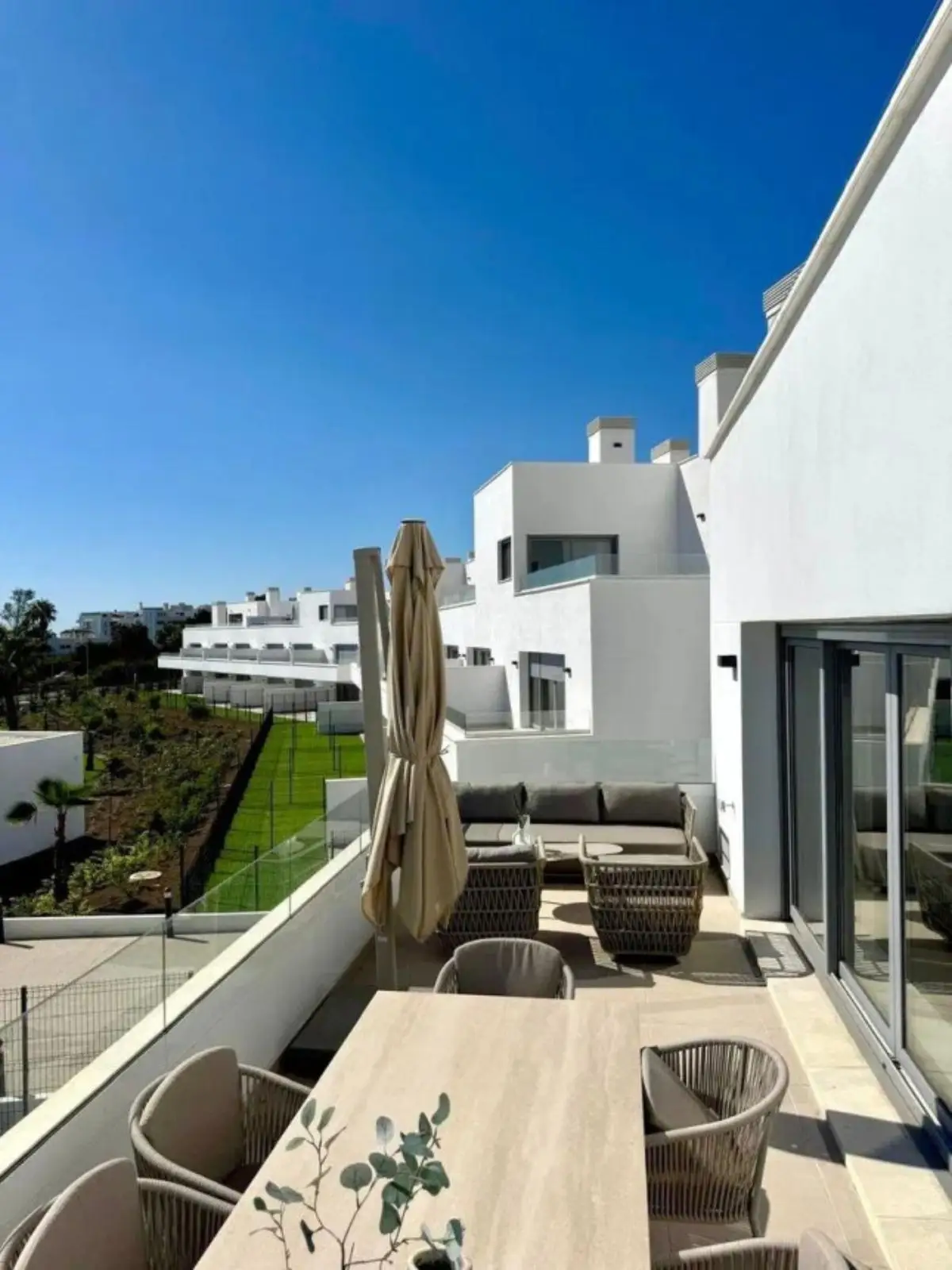 Middle Floor Apartment for sale in Bel Air — photo 1