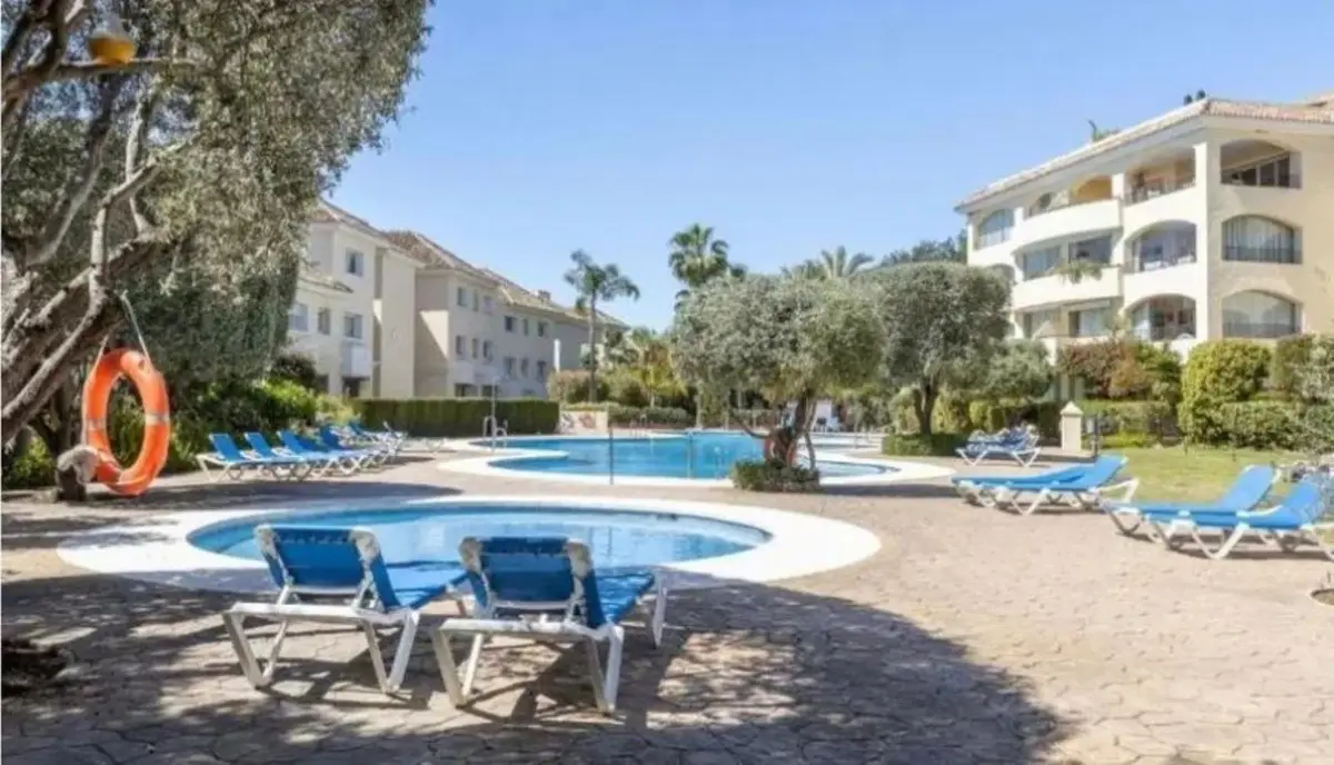 Ground Floor Apartment for sale in Marbella — photo 1