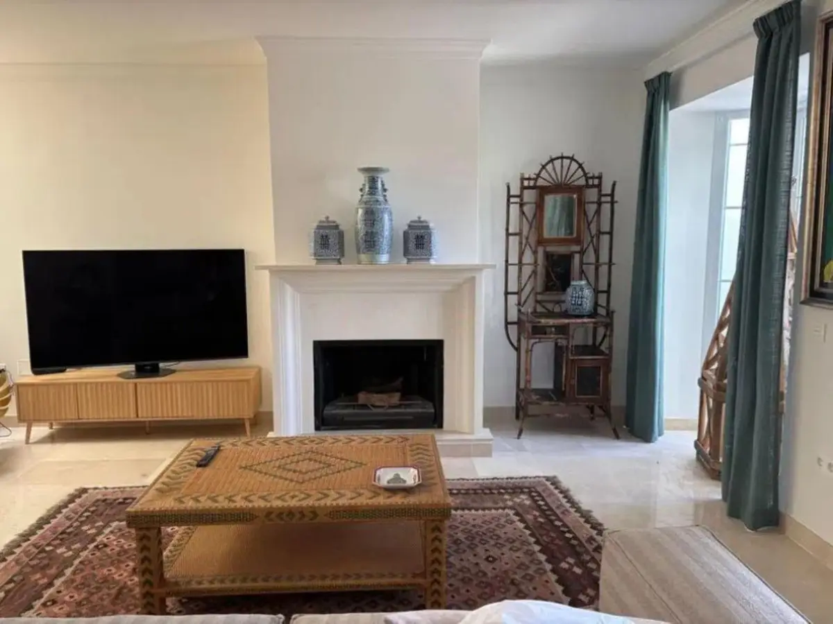 Semi-Detached House for sale in Marbella — photo 1