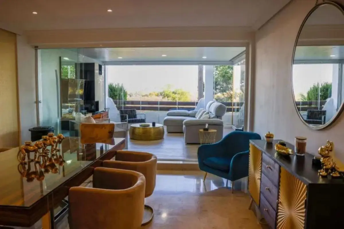 Middle Floor Apartment for sale in Selwo — photo 1
