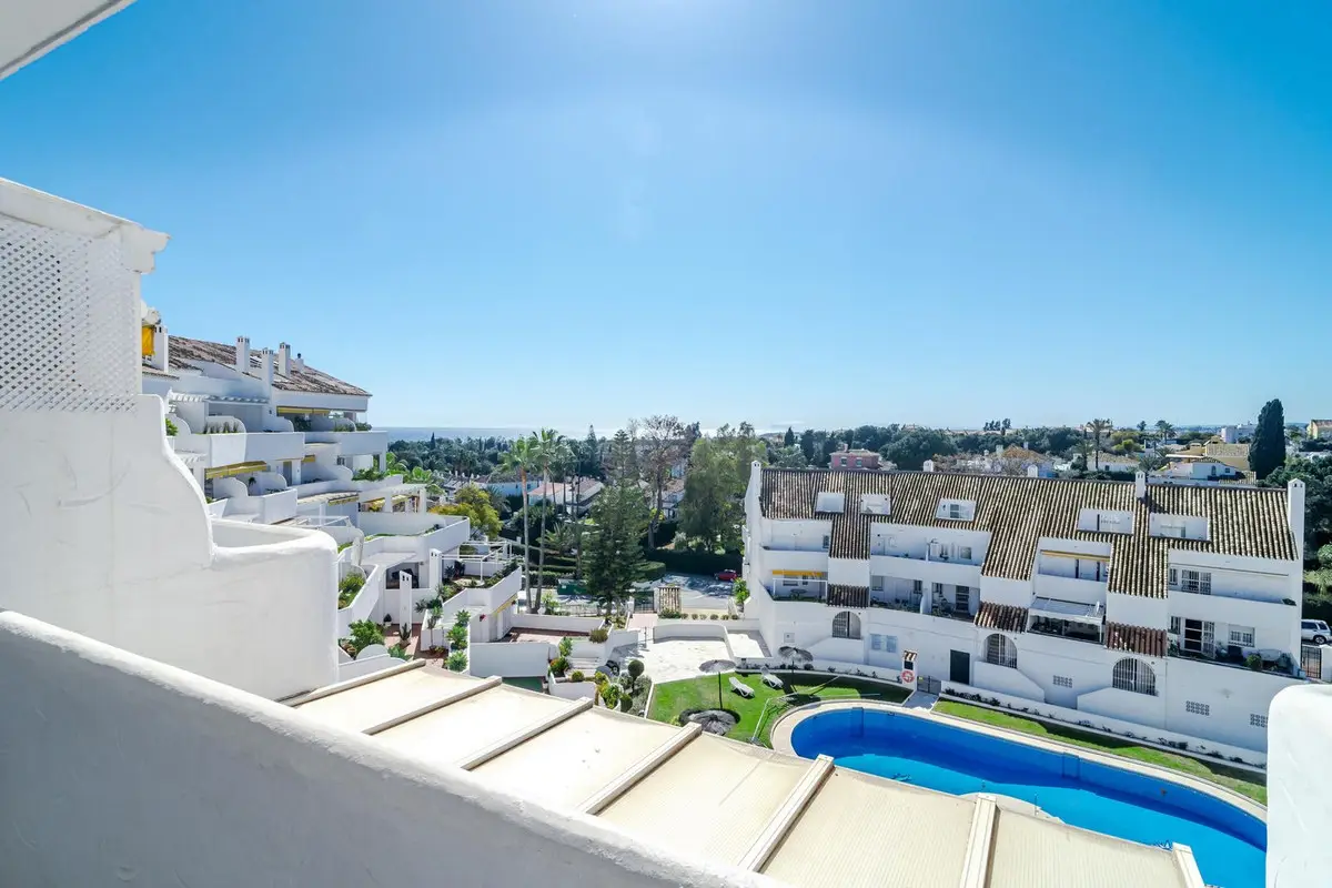 Penthouse Duplex for sale in Nueva Andalucía — photo 1