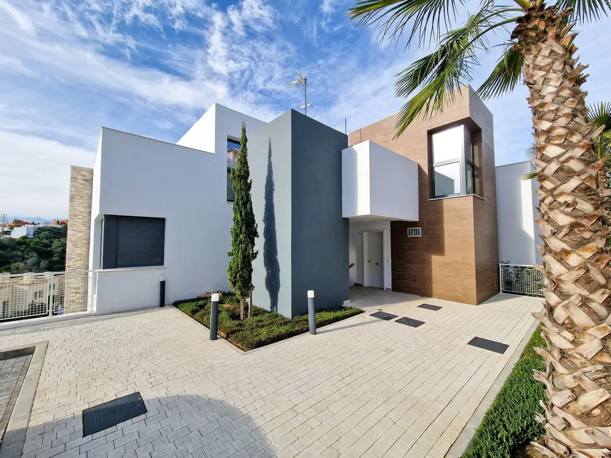 Duplex for sale in Artola — photo 1