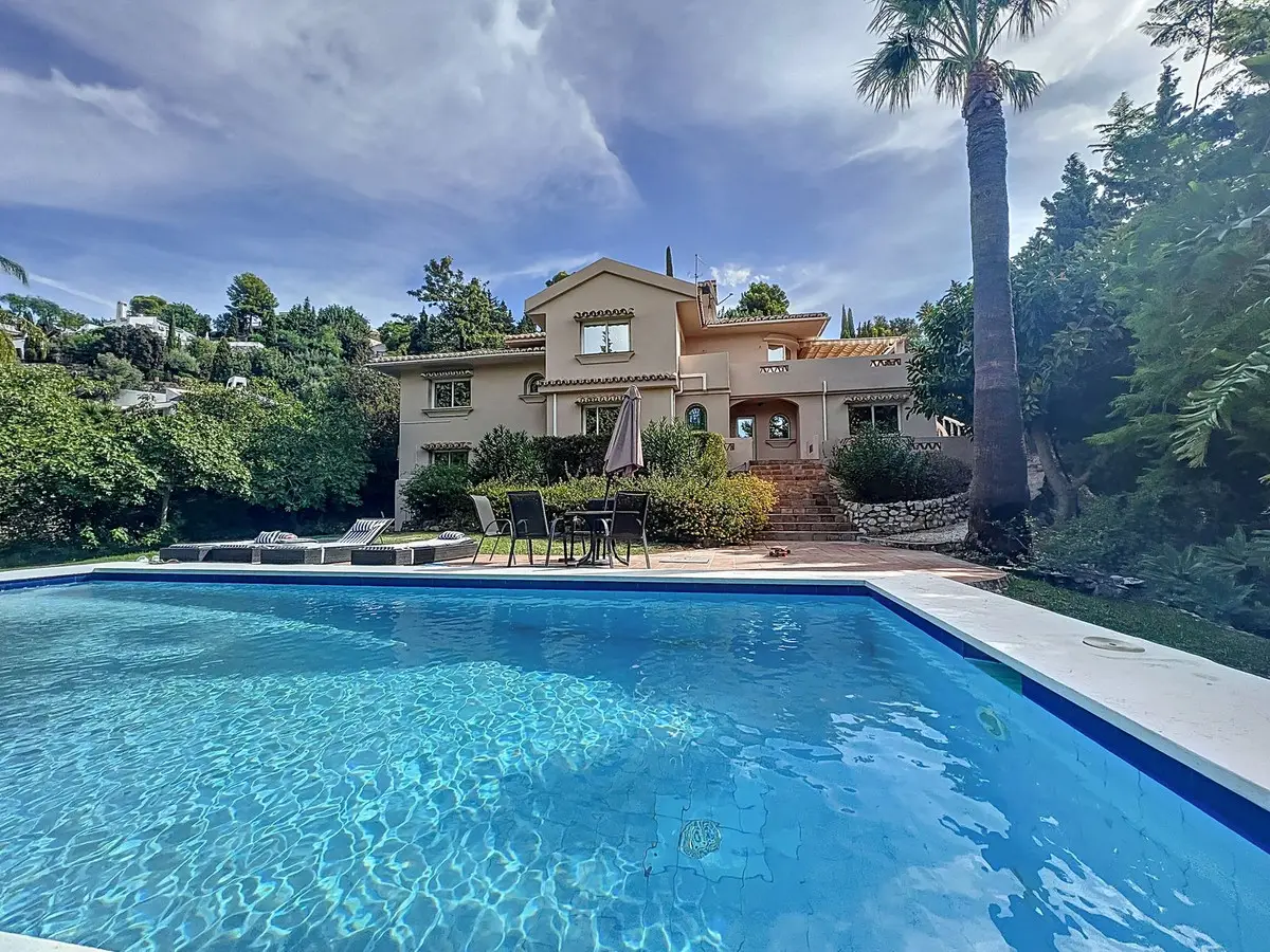 Detached Villa for sale in Mijas — photo 1