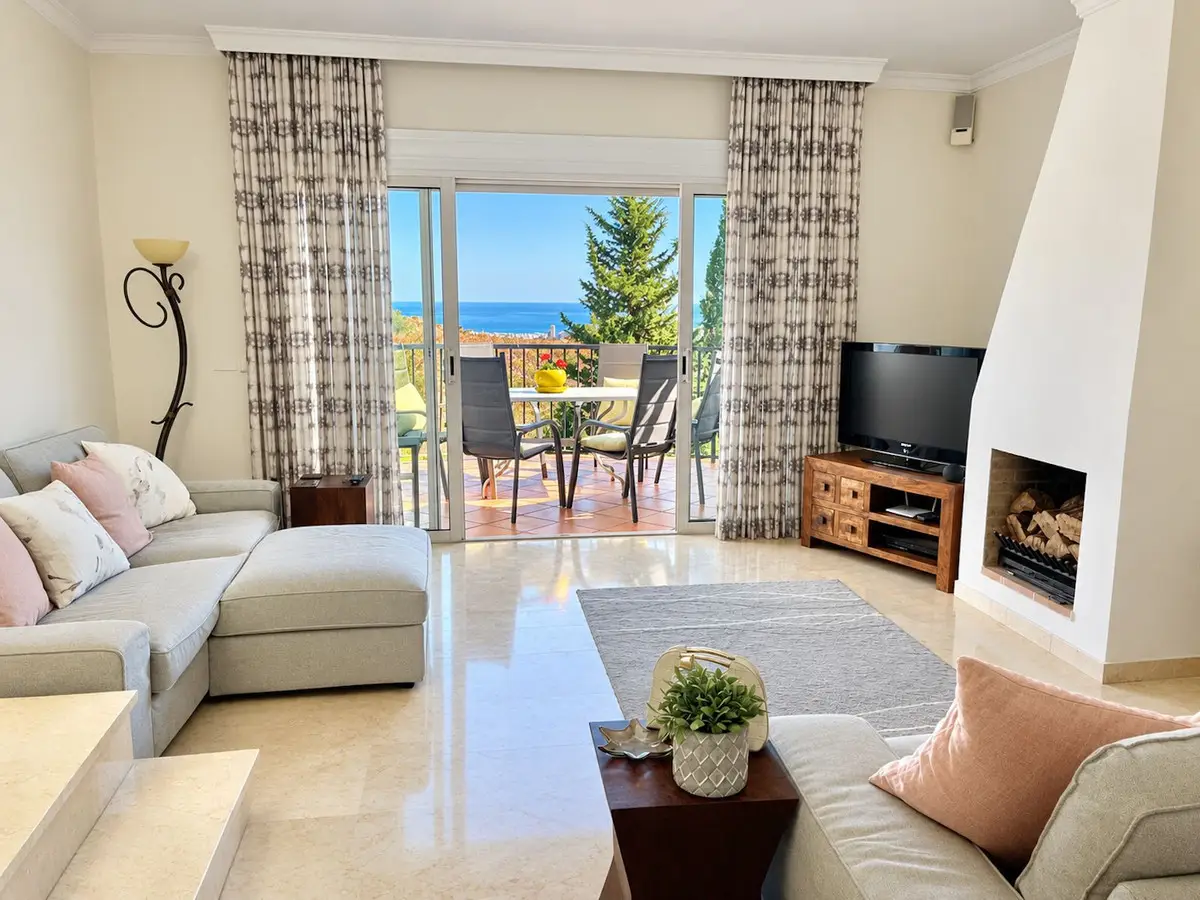 Townhouse for sale in Mijas — photo 1
