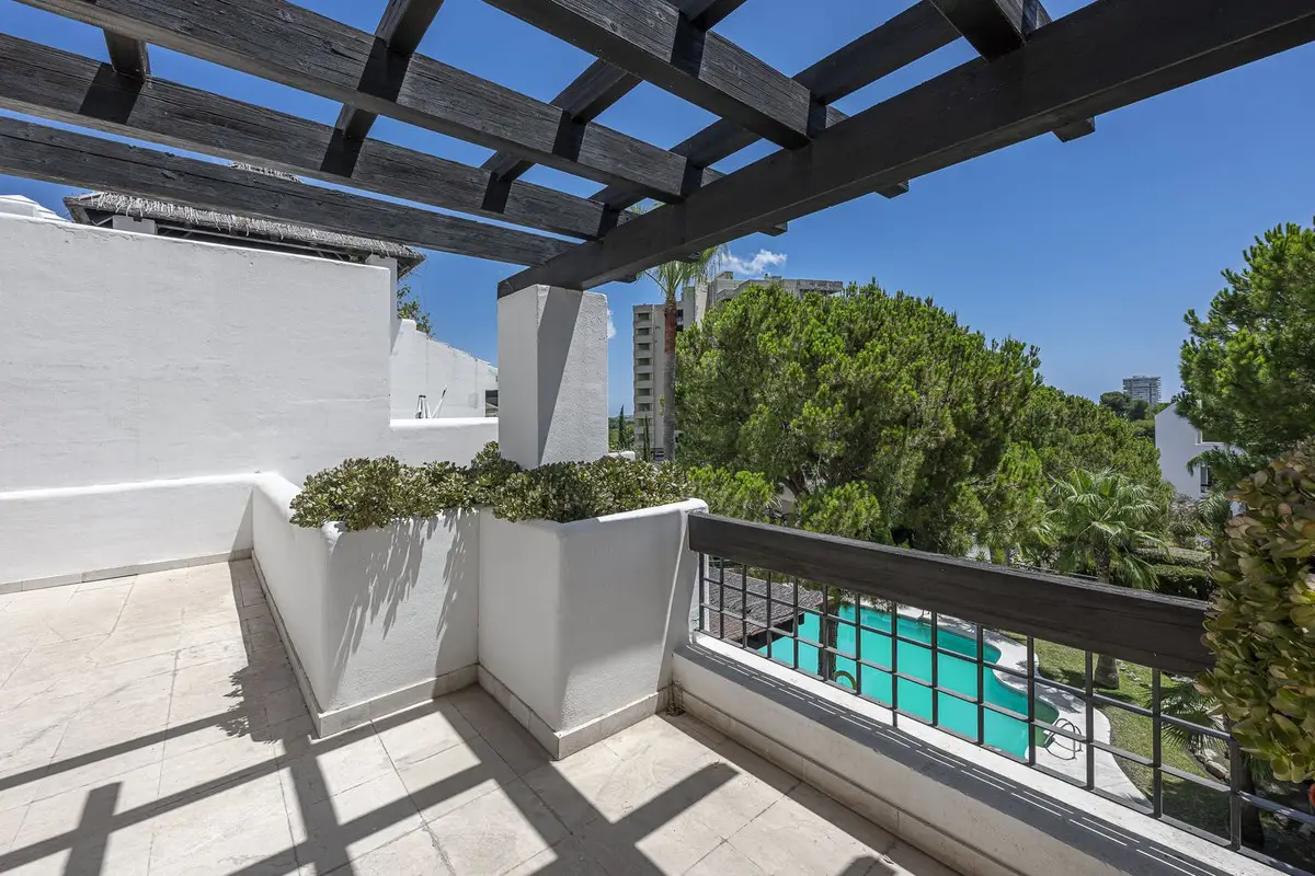 Top Floor Apartment for sale in Río Real — photo 1