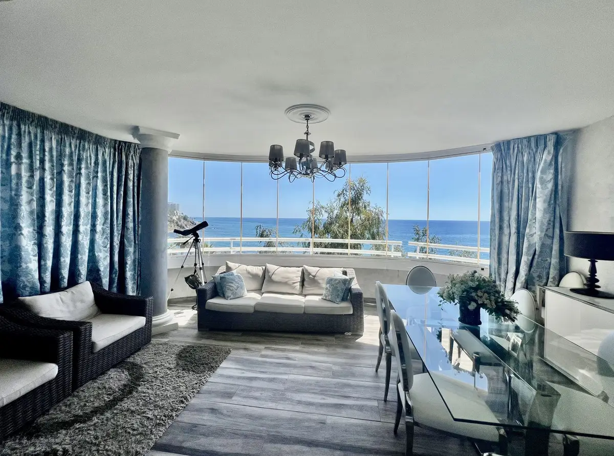 Middle Floor Apartment for sale in Benalmadena Costa — photo 1