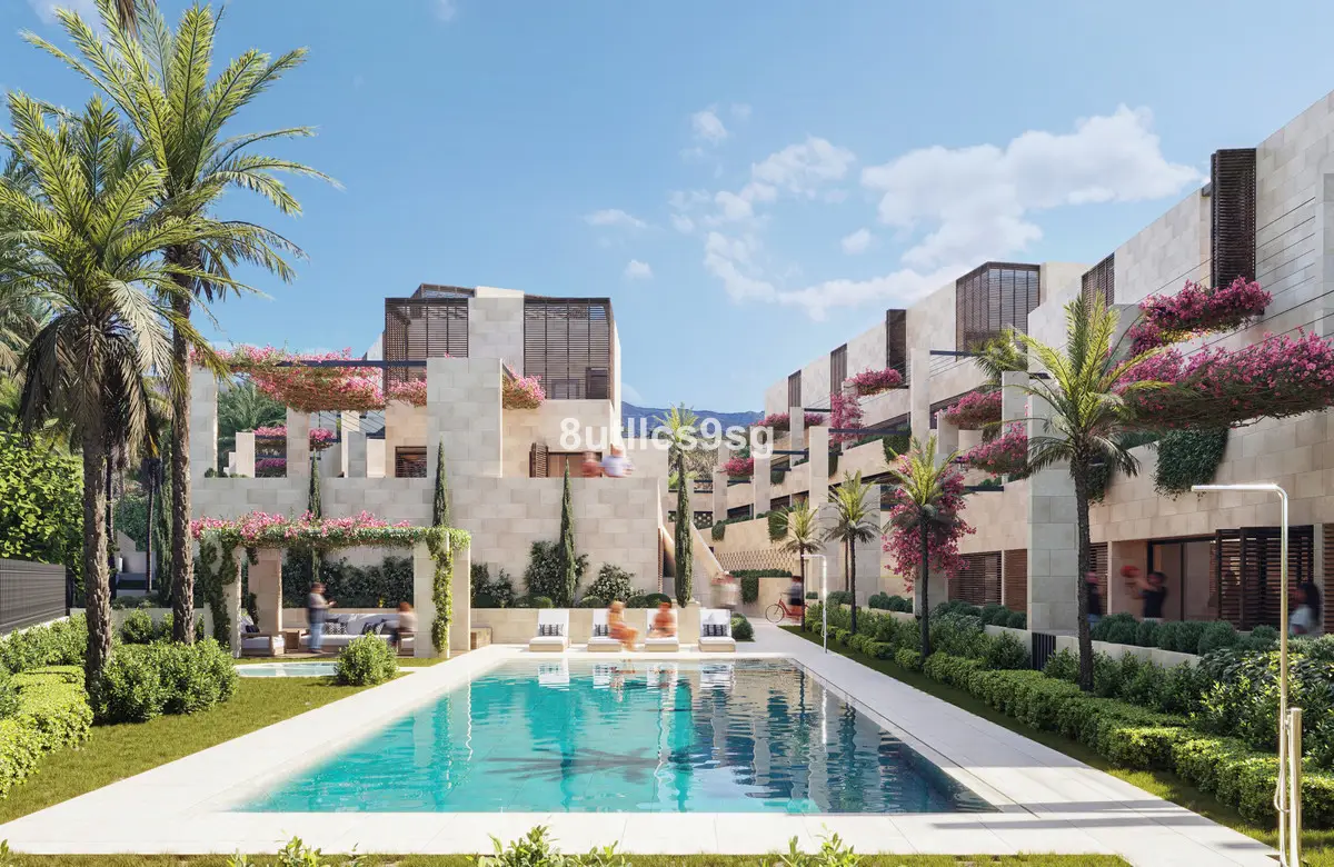 Ground Floor Apartment for sale in Estepona — photo 1