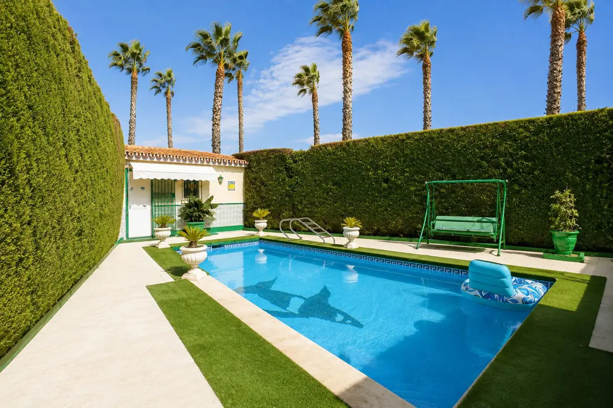 Detached Villa for sale in Rincón de la Victoria — photo 1