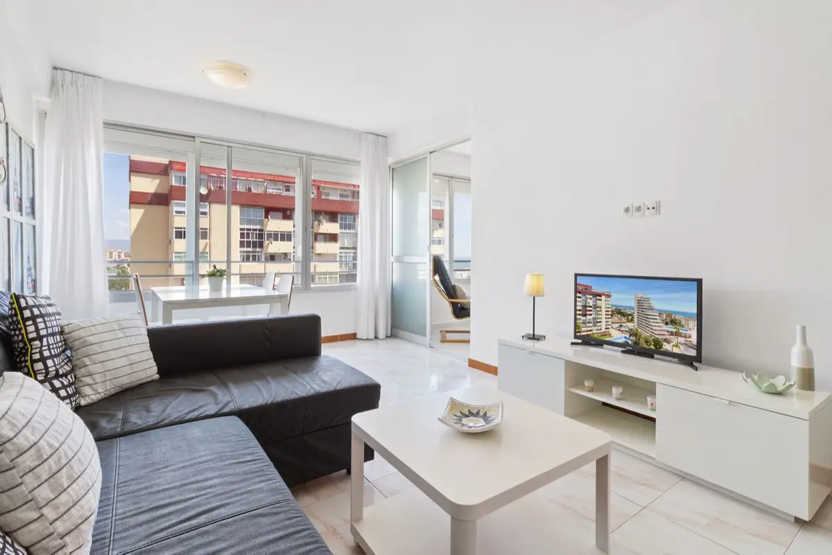 Middle Floor Apartment for sale in Benalmadena Costa — photo 1