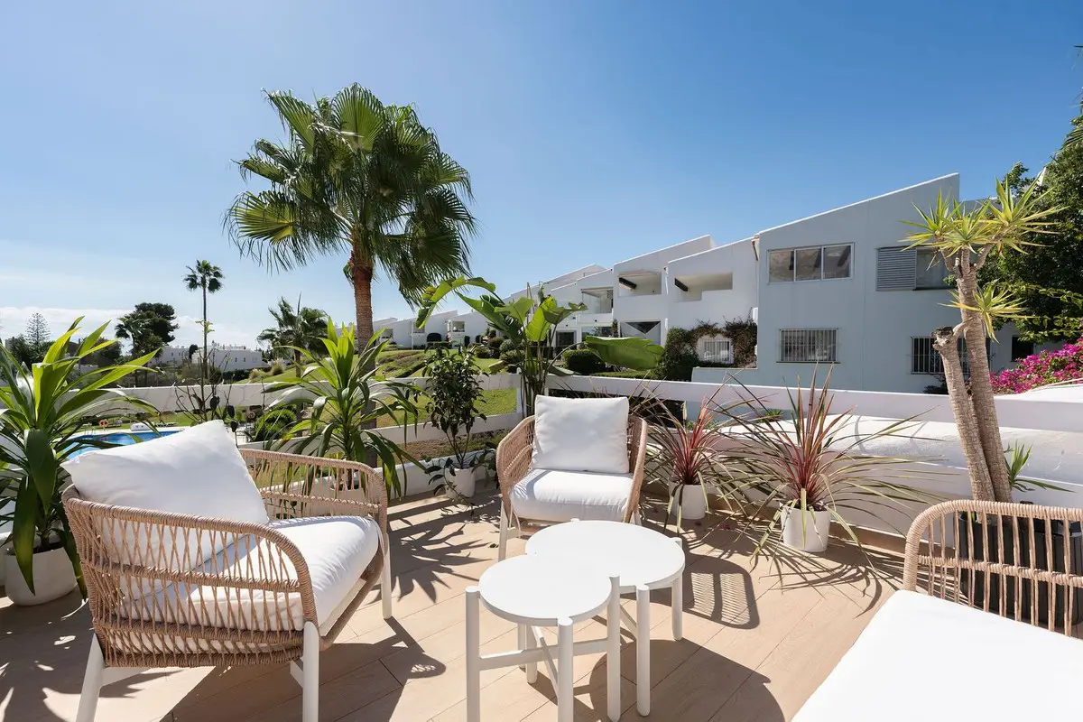 Penthouse Duplex for sale in Nueva Andalucía — photo 1