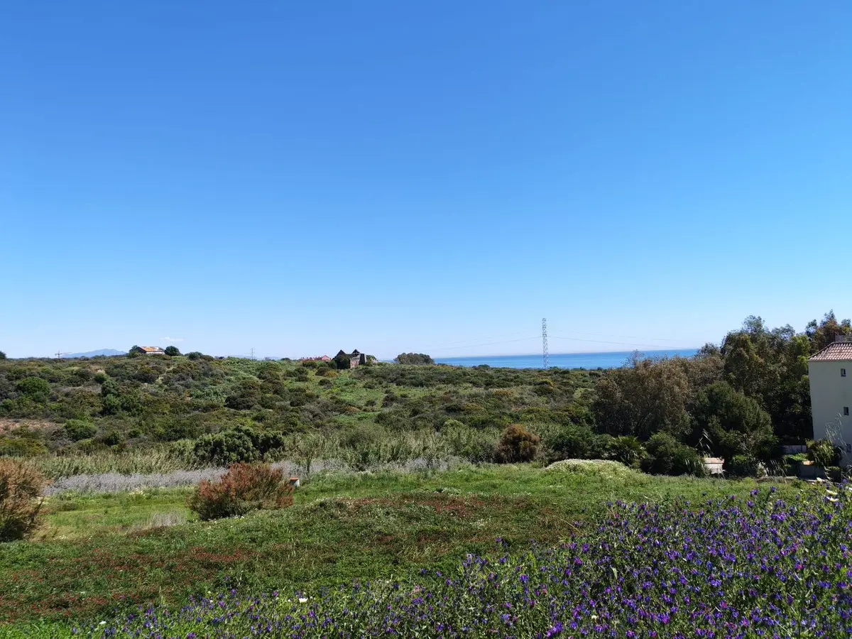 Residential Plot for sale in Manilva — photo 1