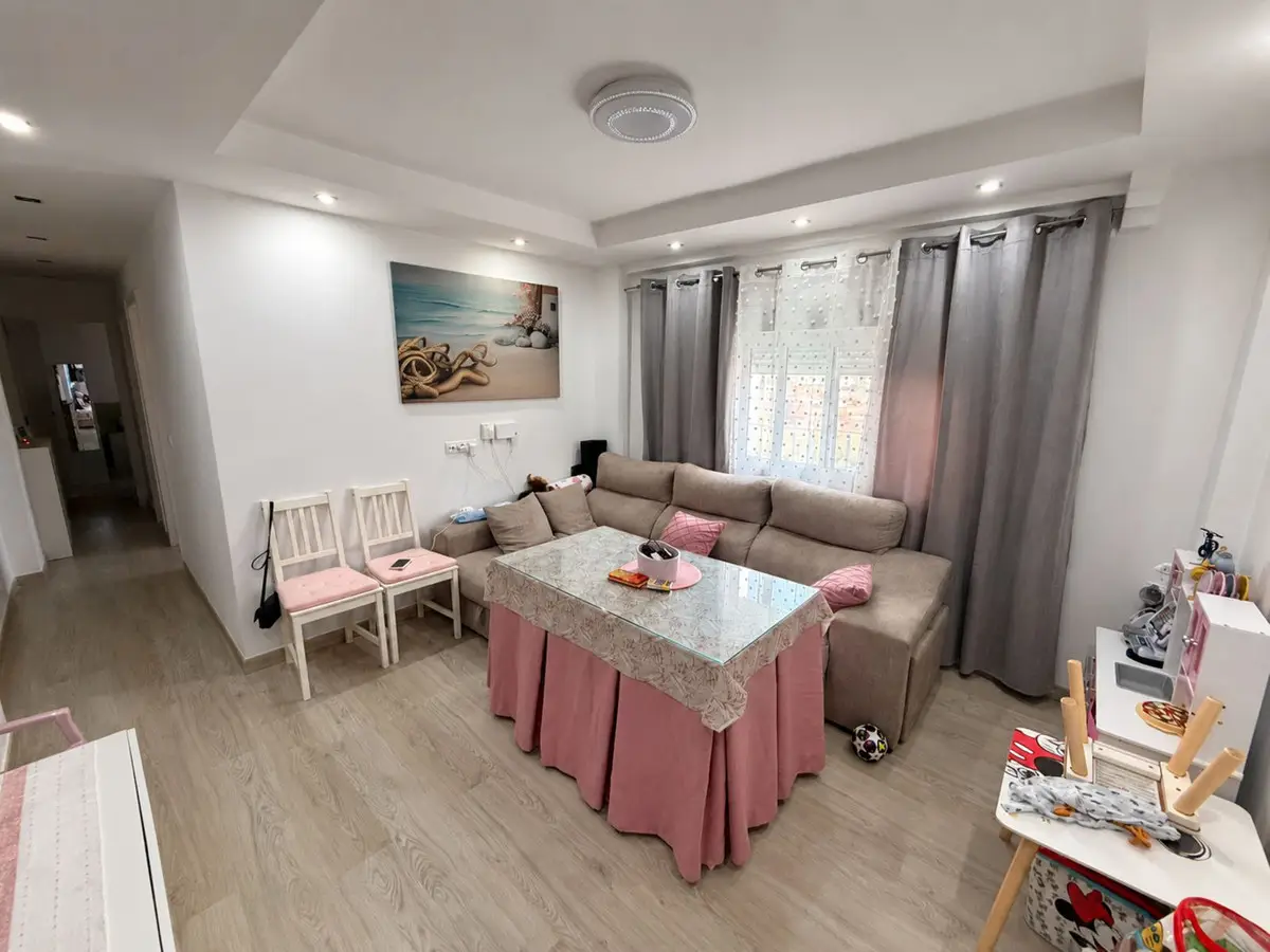 Middle Floor Apartment for sale in Marbella — photo 1
