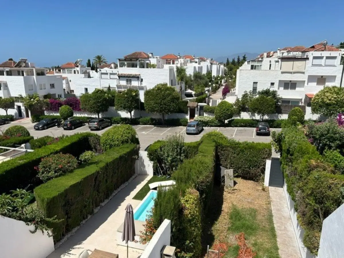 Townhouse for sale in Nagüeles — photo 1
