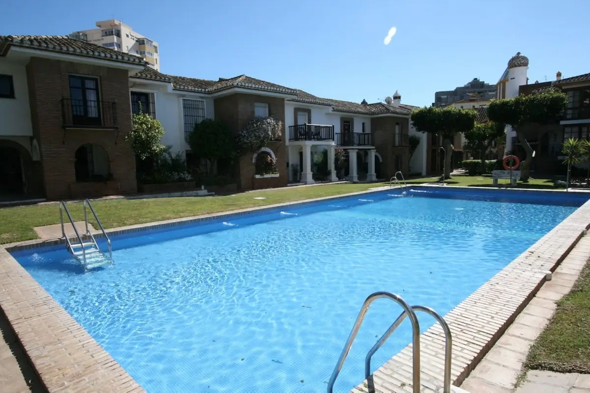 Ground Floor Apartment for sale in Fuengirola — photo 1