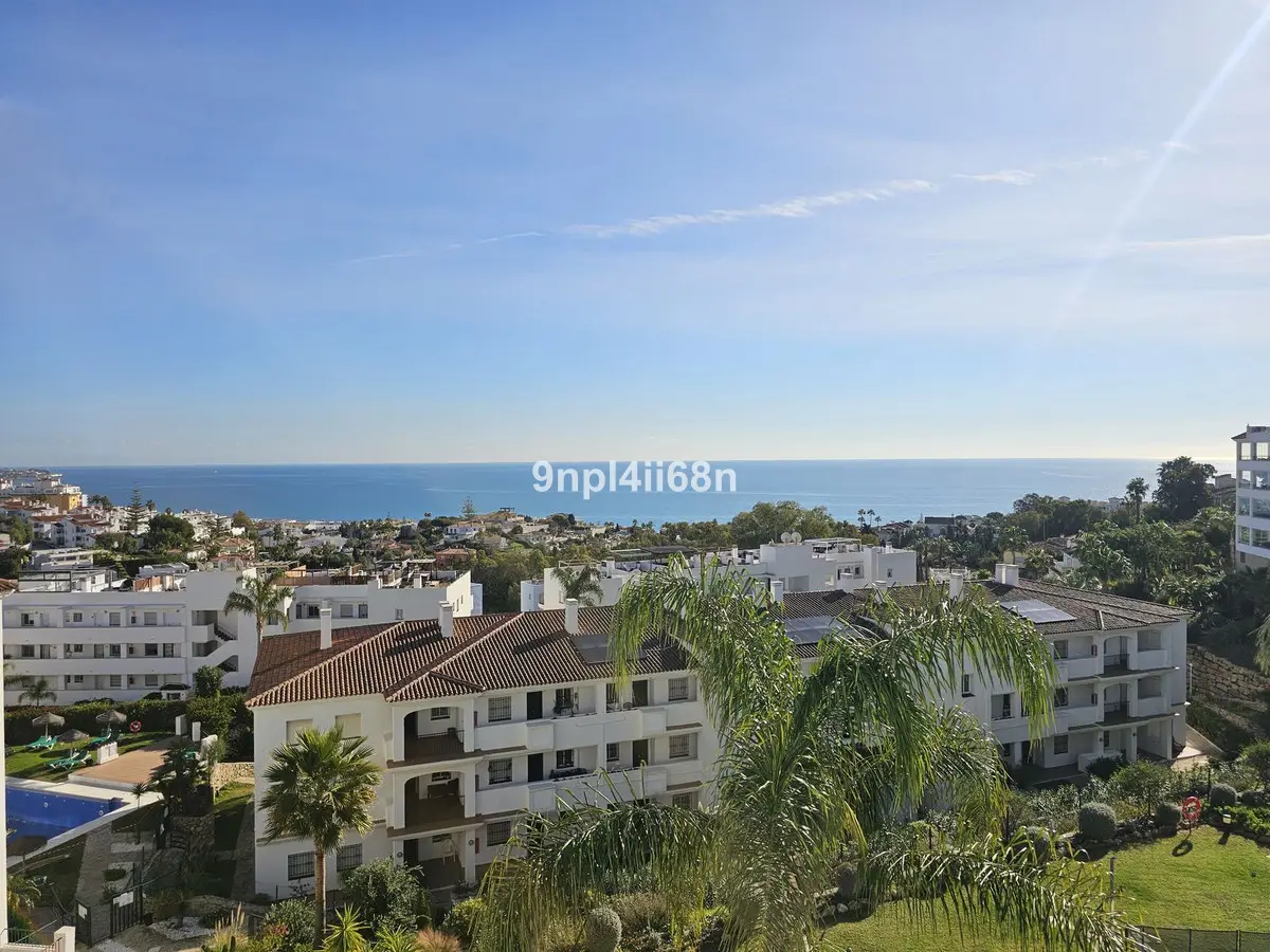 Middle Floor Apartment for sale in Miraflores — photo 1