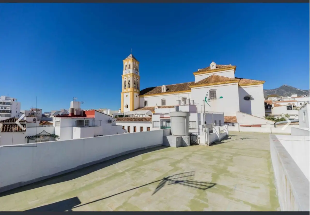 Townhouse for sale in Marbella — photo 1