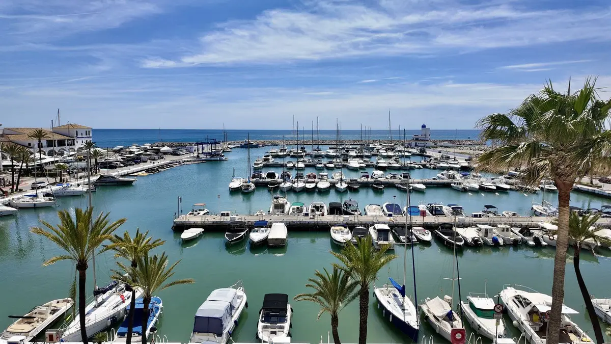 Penthouse Duplex for sale in La Duquesa — photo 1