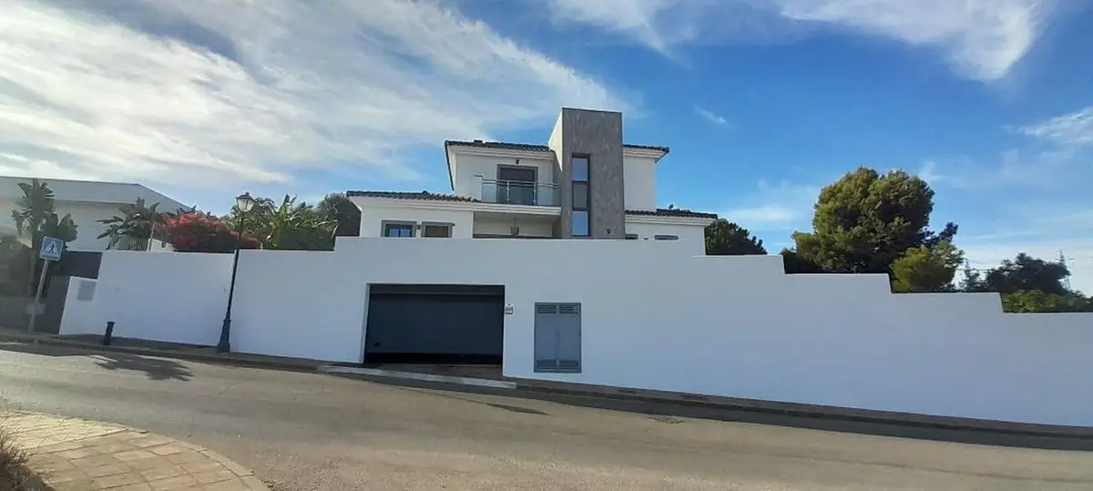 Detached Villa for sale in La Cala Golf — photo 1