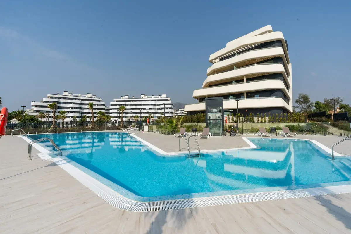 Middle Floor Apartment for sale in Torremolinos — photo 1