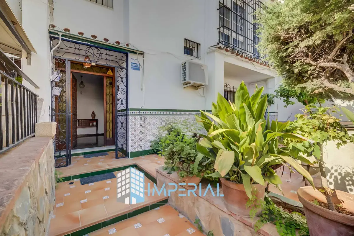 Townhouse for sale in Fuengirola — photo 1