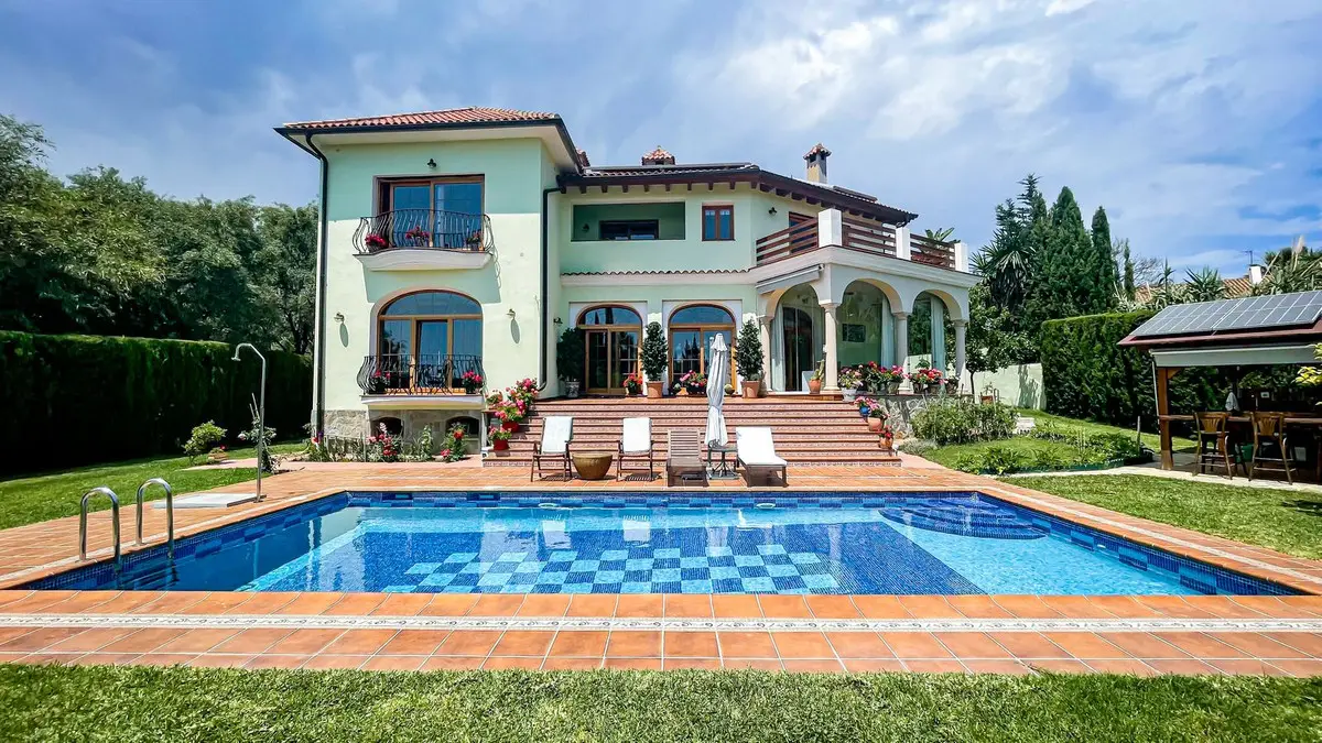 Detached Villa for sale in El Rosario — photo 1